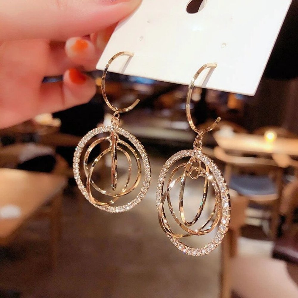 925 Sterling Silver Diamanté Geometric Intertwined Gold Circle Earring Hoops - Picture 8 of 8